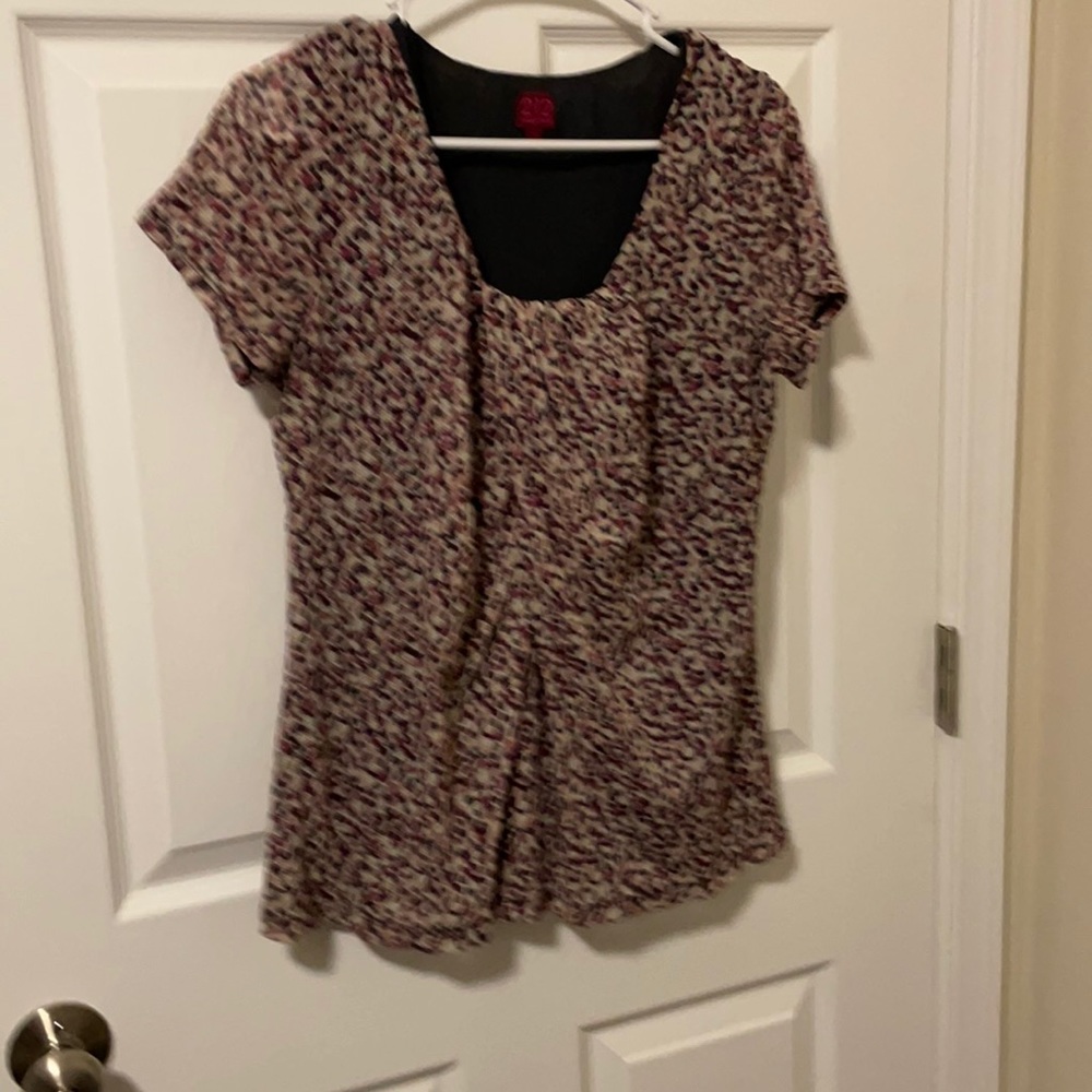 GUC short sleeved women’s blouse